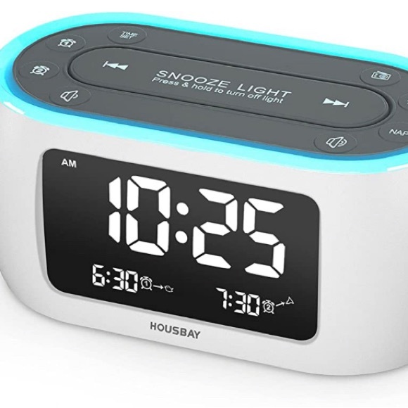 Digital Alarm Clock Radio - Picture 2 of 6